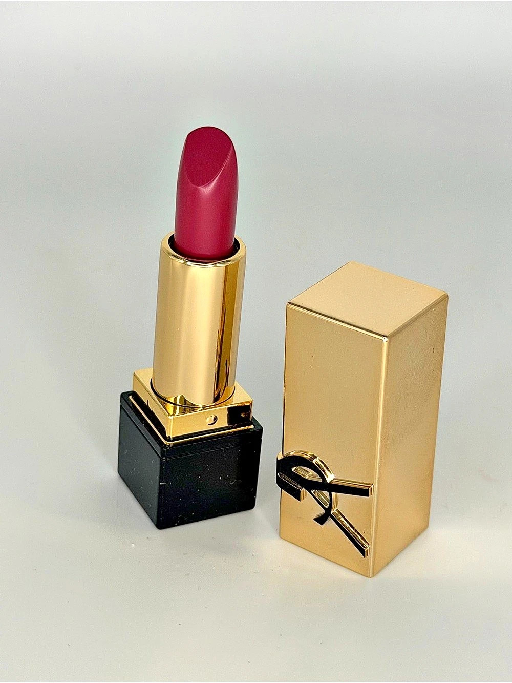 Yves Saint Laurent Rouge Pur Couture Satin Lipstick - Shade PM Pink Muse (Mini) - Picture 1 of 6